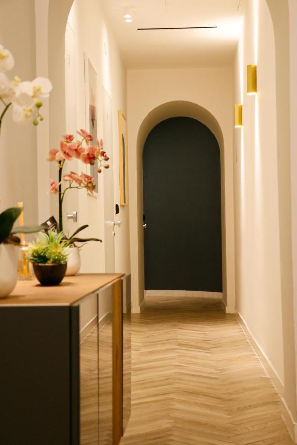 Florea Palace * Rome